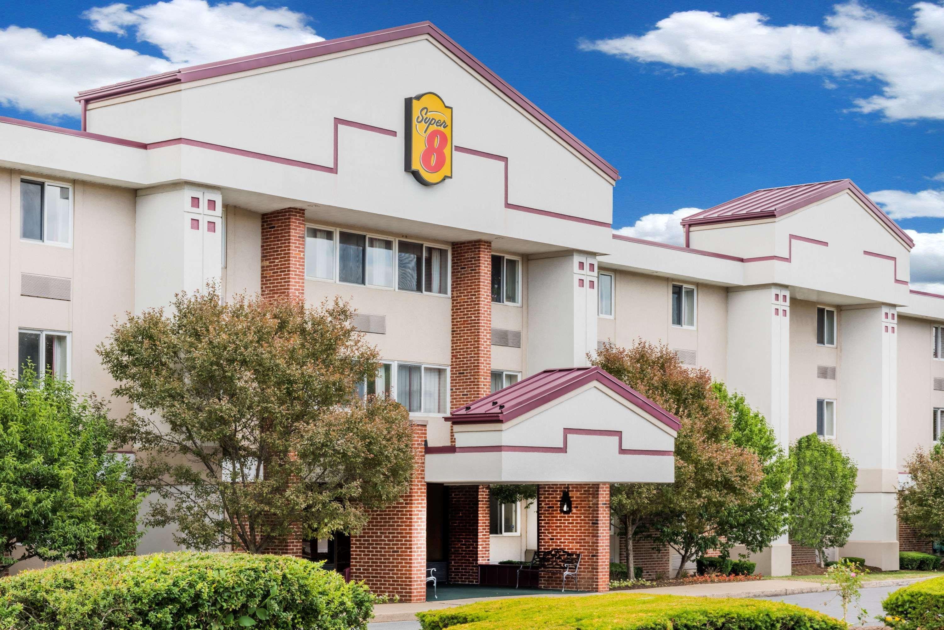 Super 8 By Wyndham State College Motel Buitenkant foto
